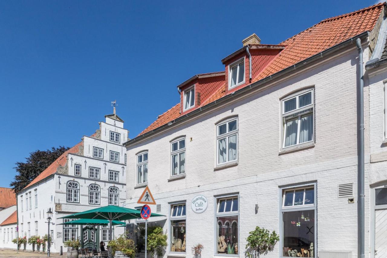 Blumenhaus-Apartment Friedrichstadt Exterior photo